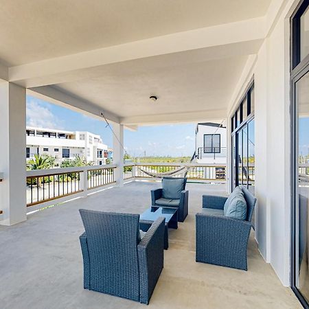 Villa Sea Lux Сан Педро Екстериор снимка
