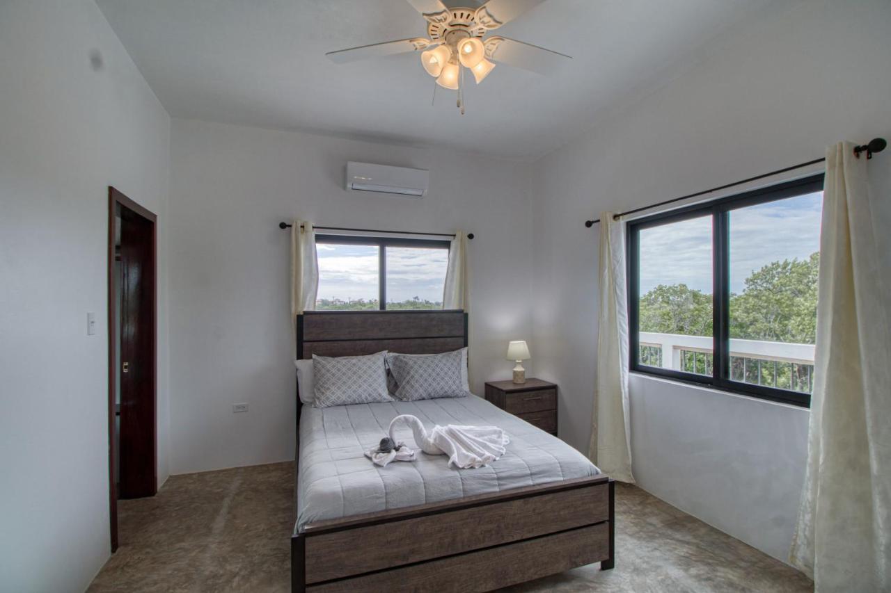 Villa Sea Lux Сан Педро Екстериор снимка